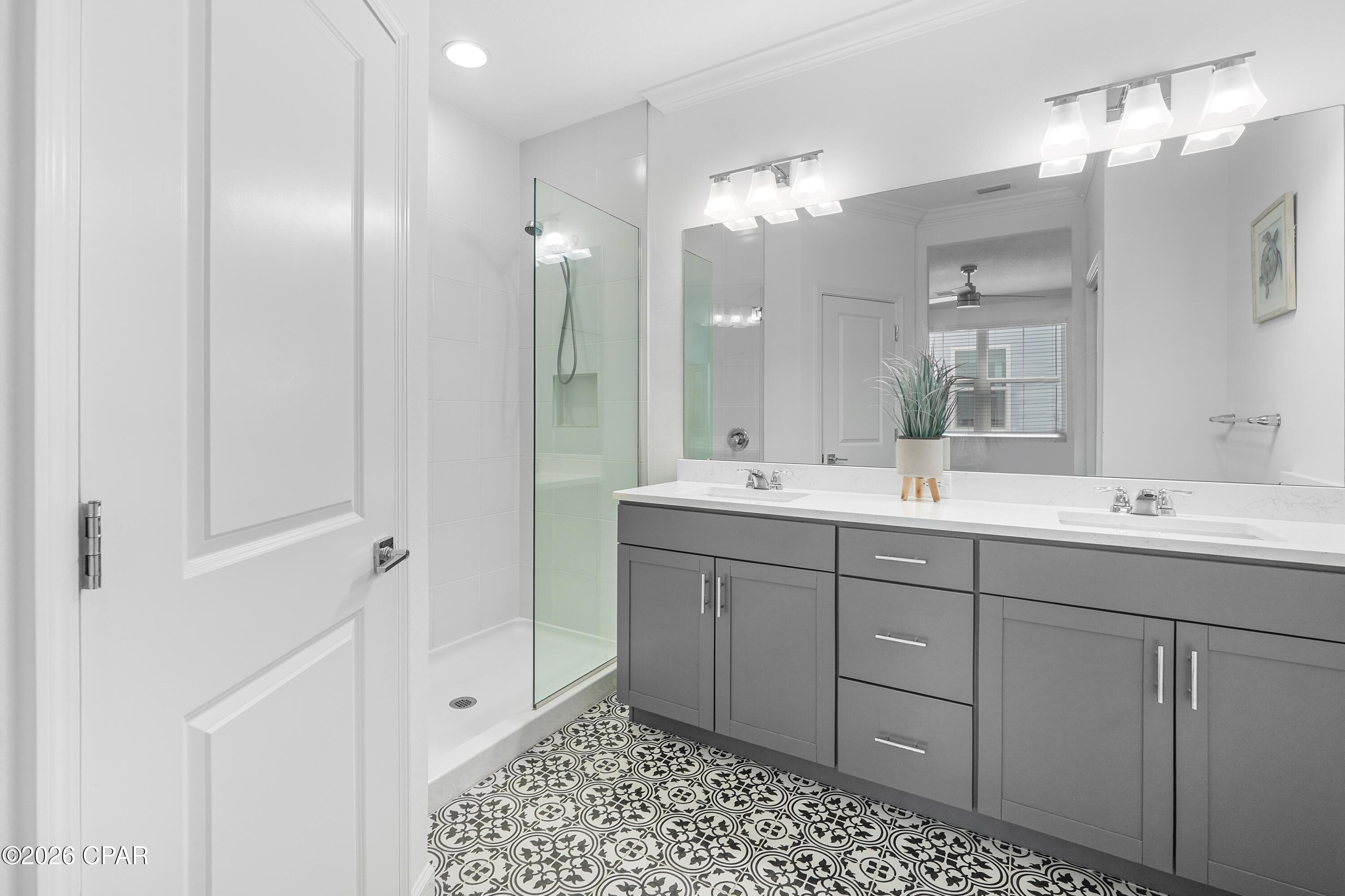 8654 Coral Reef Way