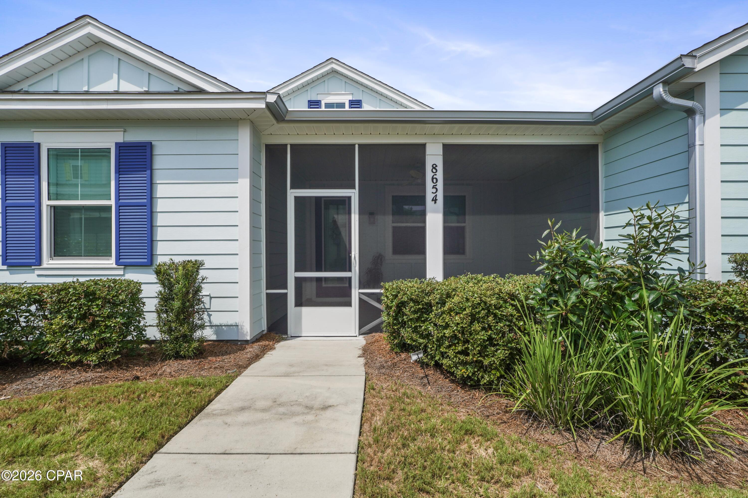 8654 Coral Reef Way