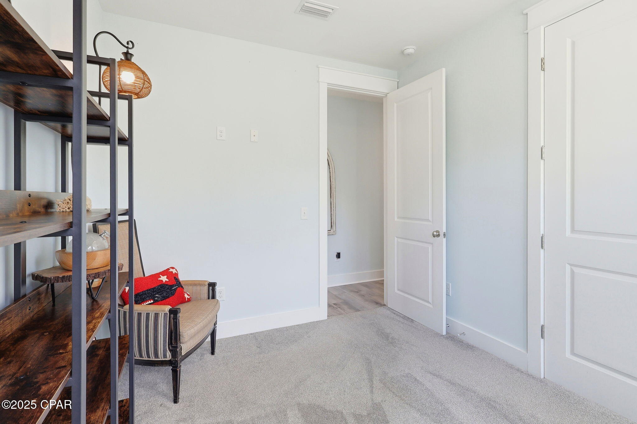 7537 Shady Glen Trail