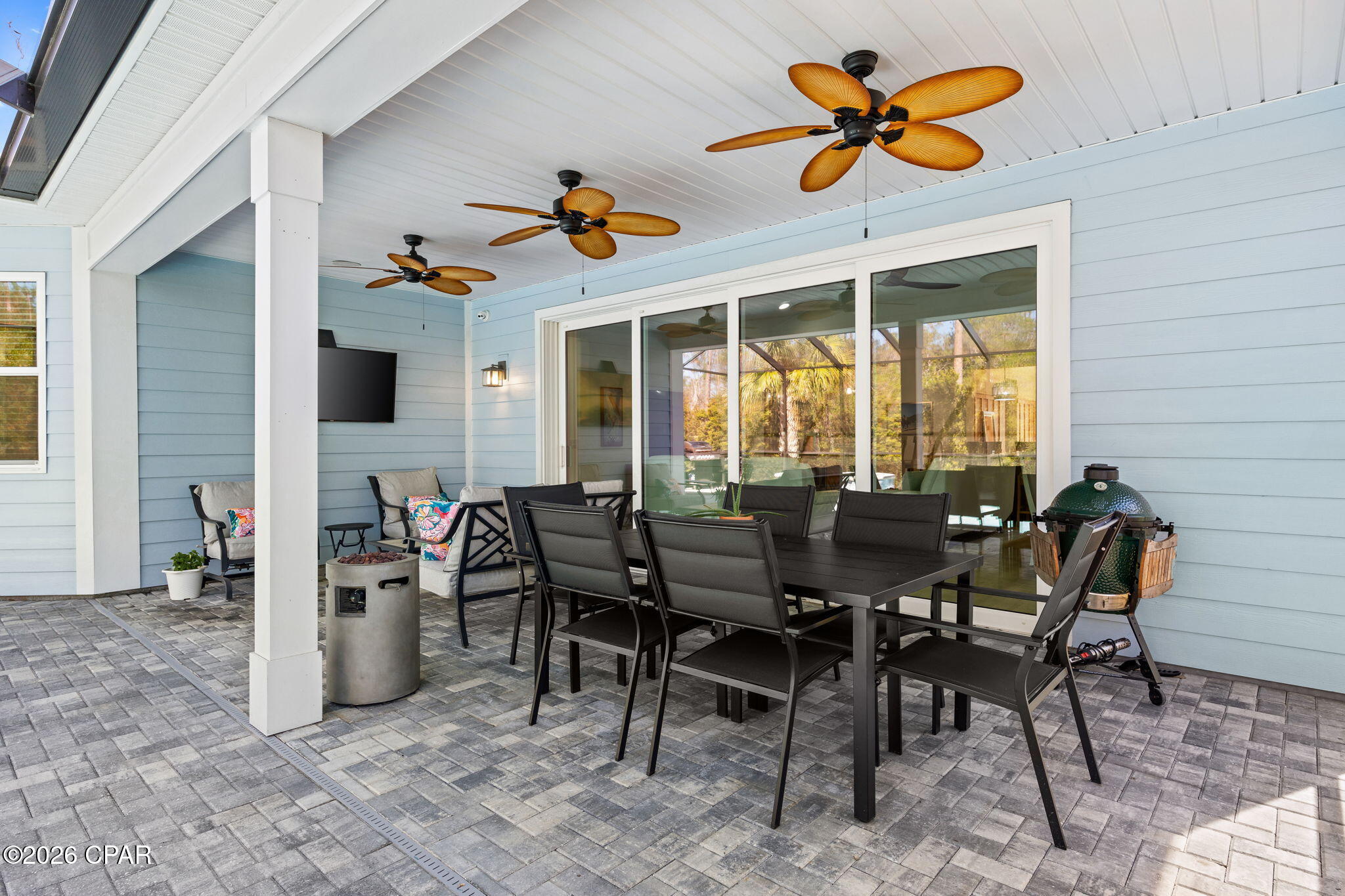 8728 Coral Reef Way