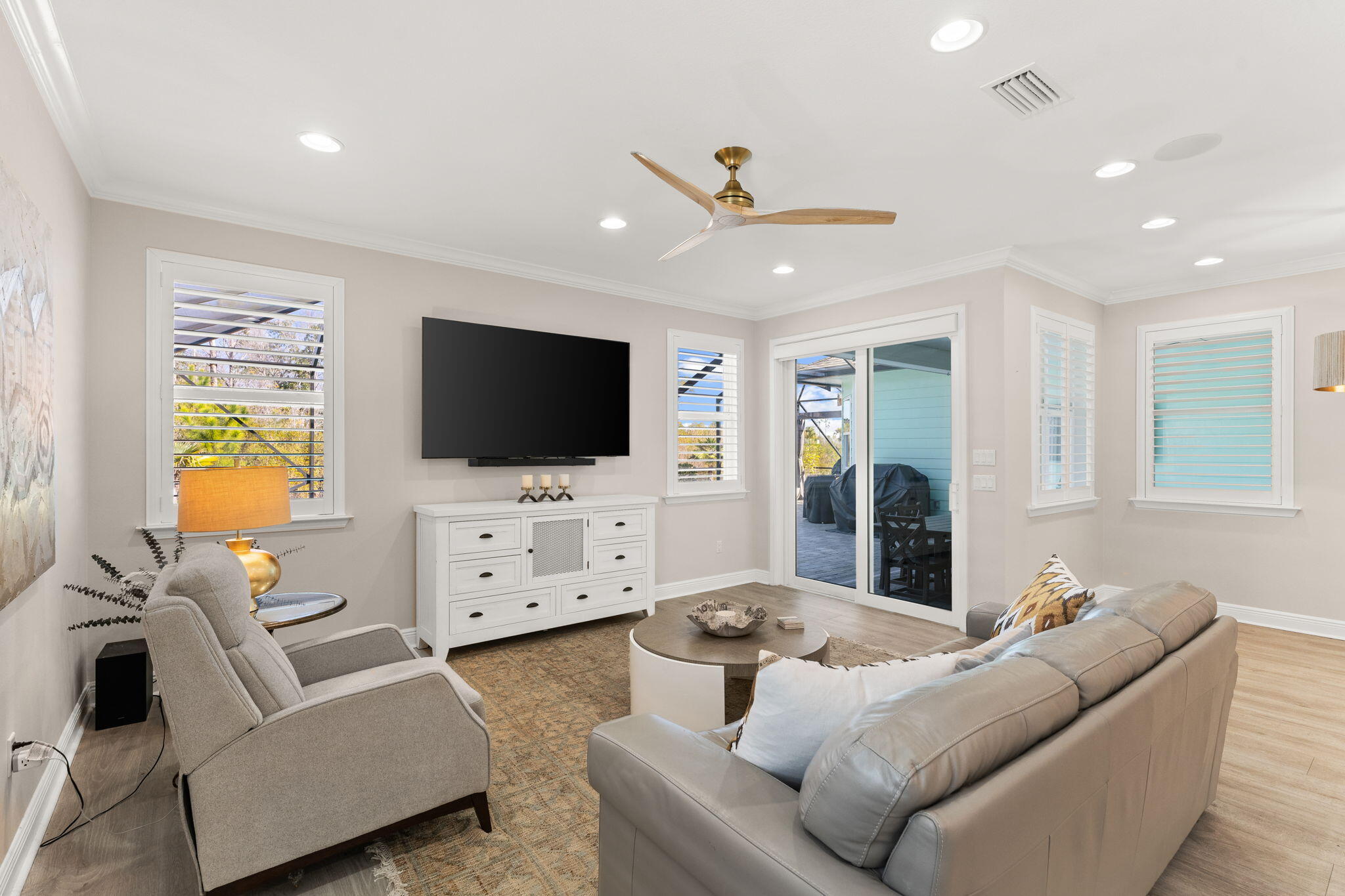 8518 Flip Flop Court