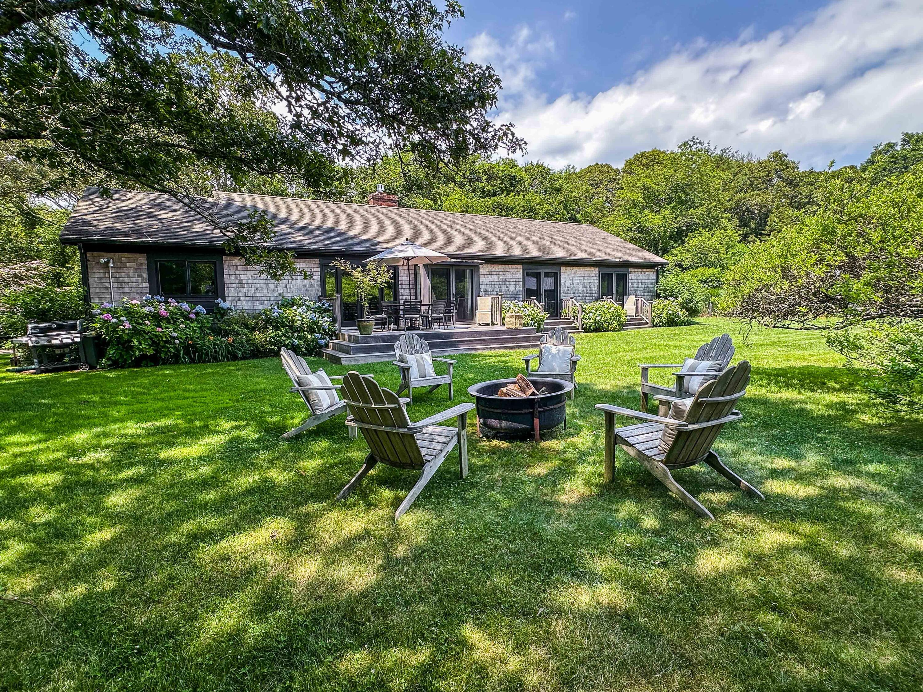 31 Josiah Sachem Way