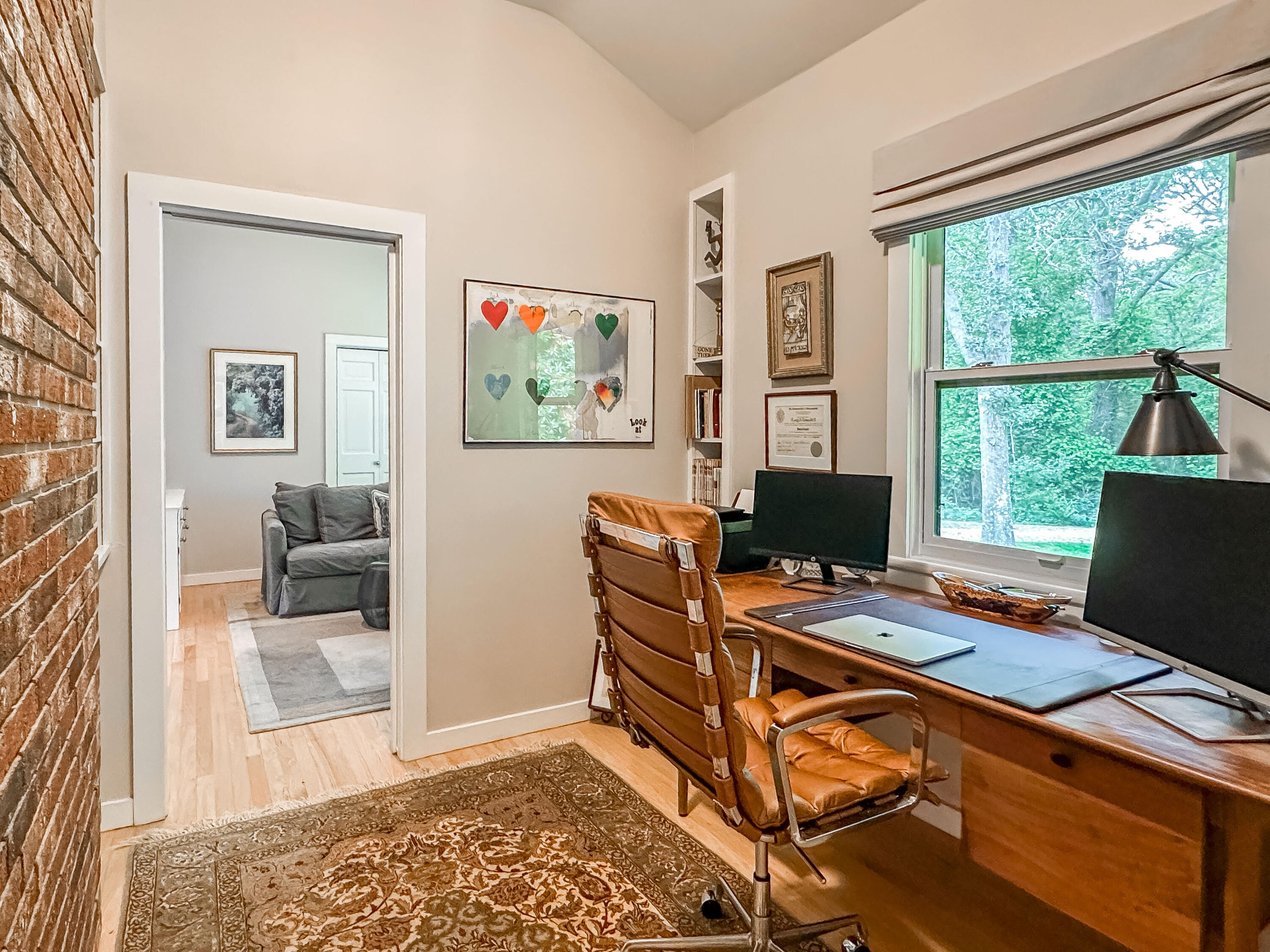 31 Josiah Sachem Way