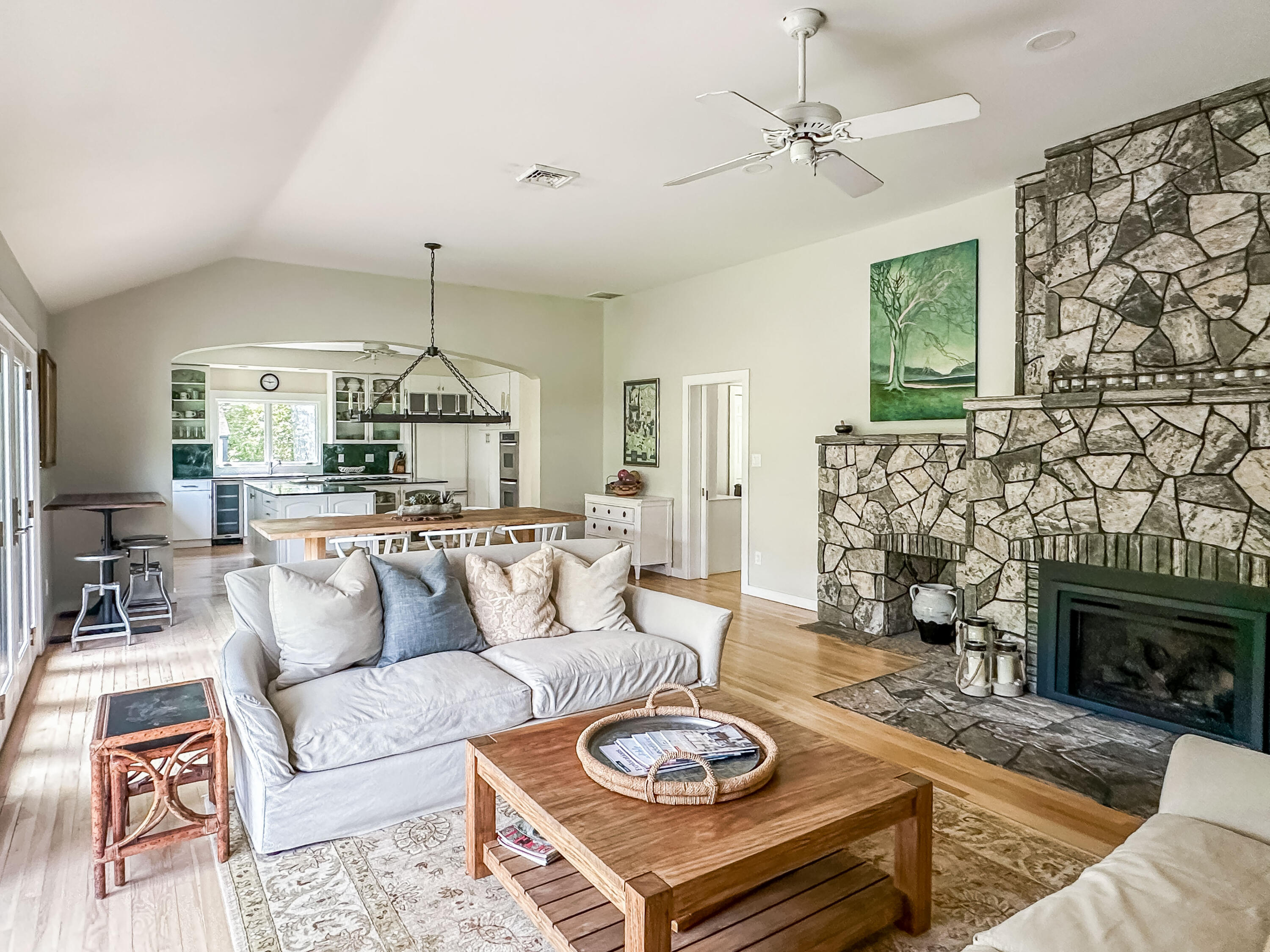 31 Josiah Sachem Way