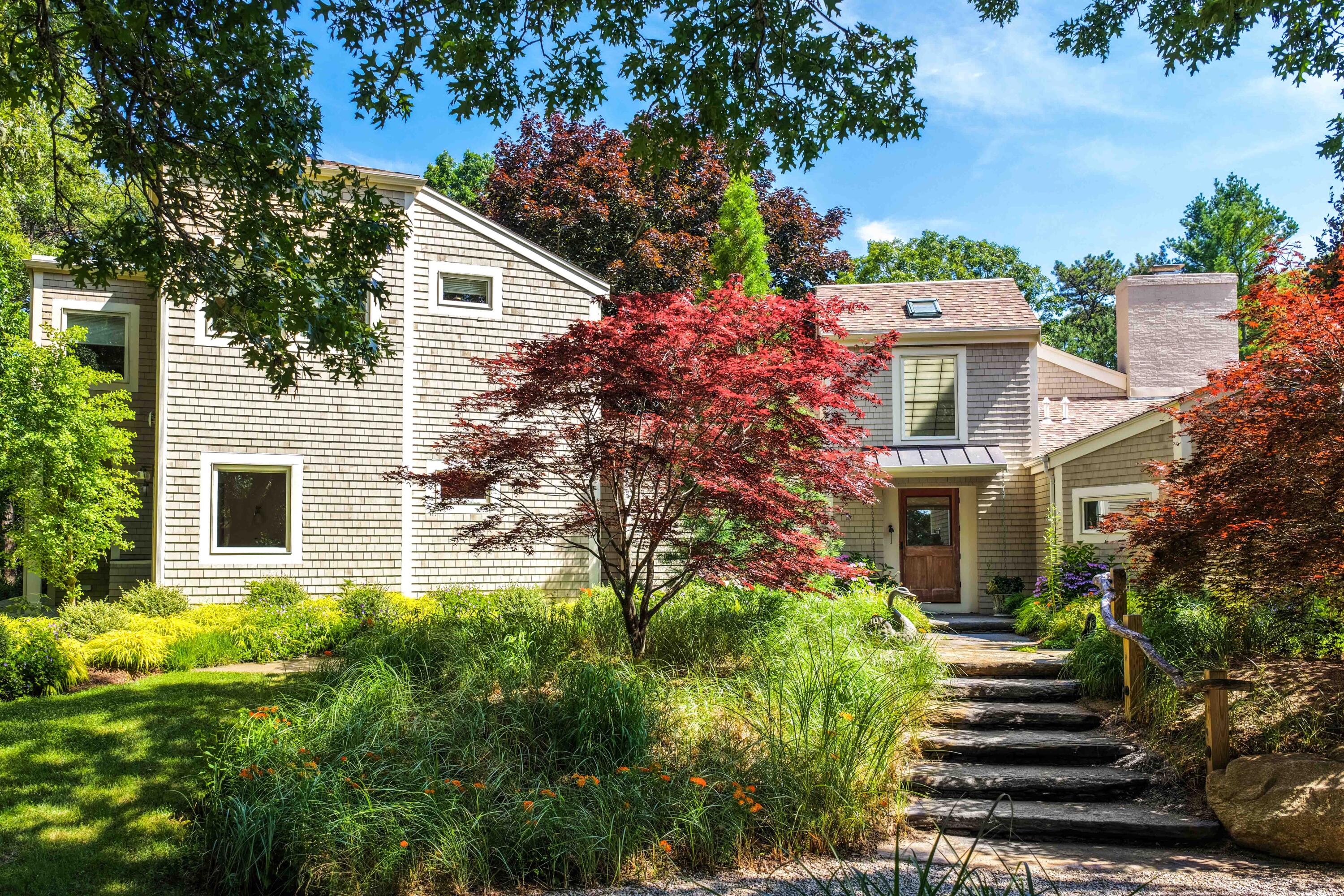 219 Scraggy Neck Road