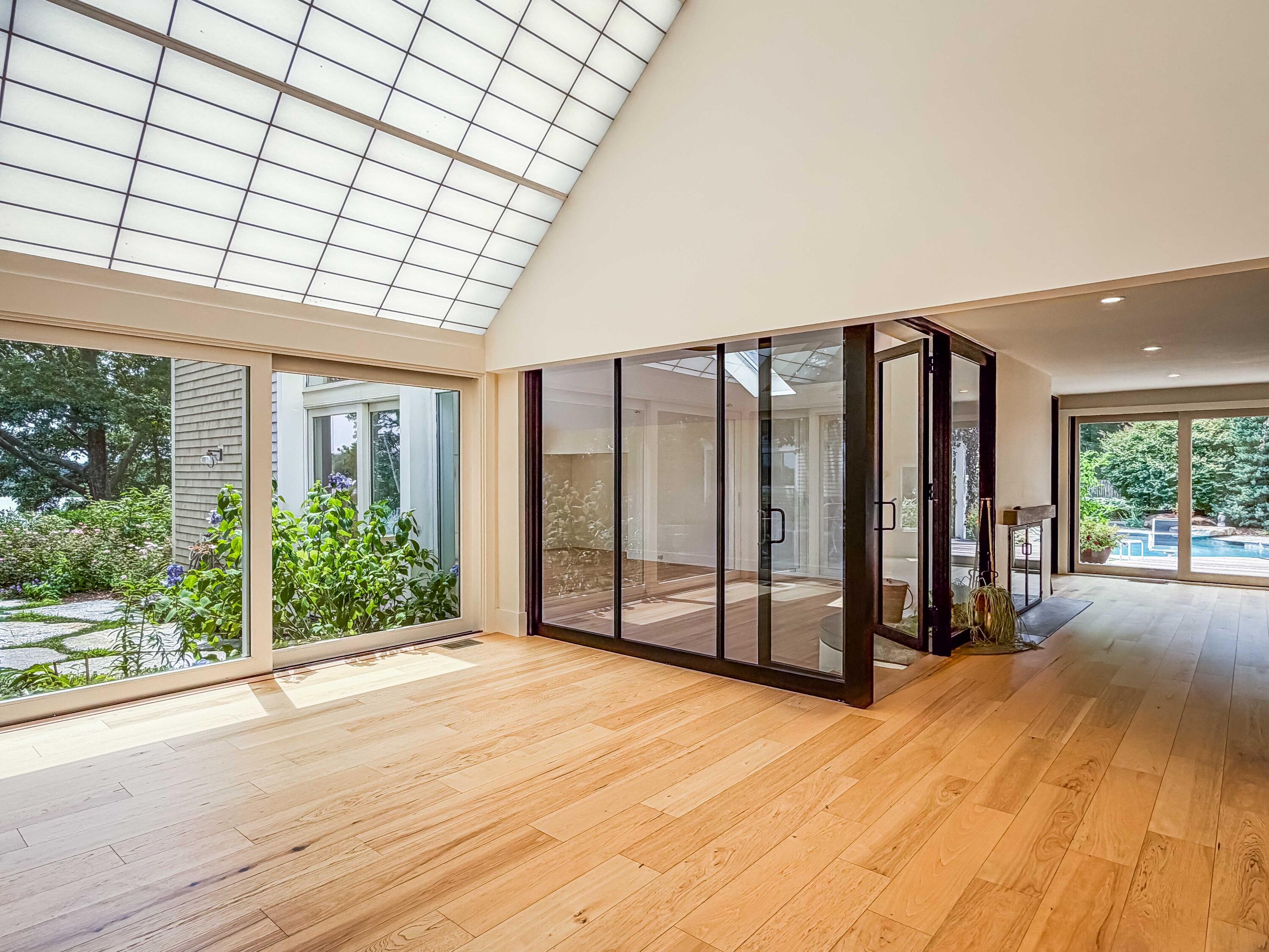 219 Scraggy Neck Road # 221 Unit: 219 + 221