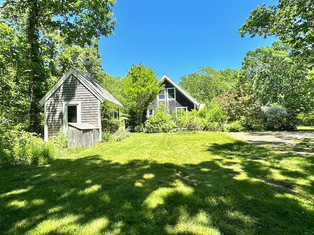5 Meeting House Road
