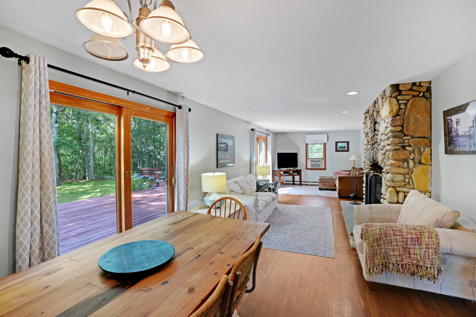 22 Sea Glen Road