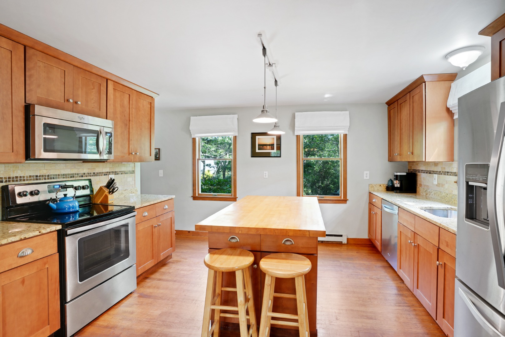 22 Sea Glen Road