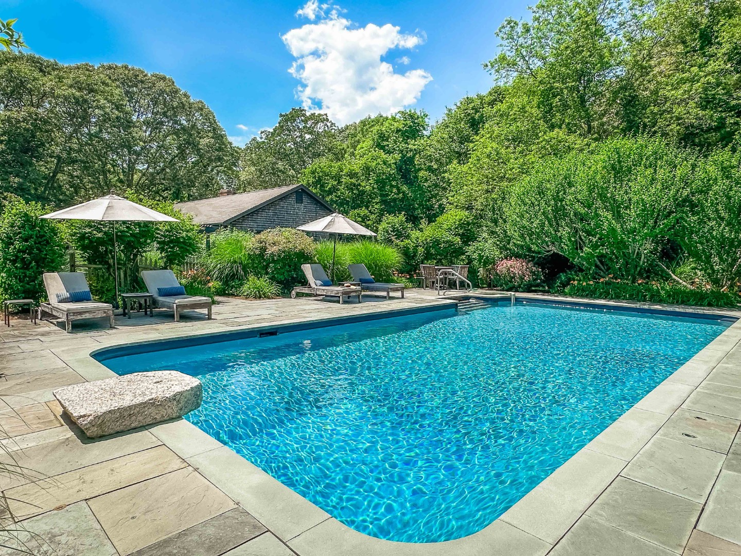 31 Josiah Sachem Way