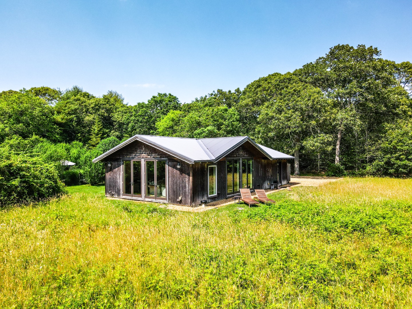 31 Josiah Sachem Way