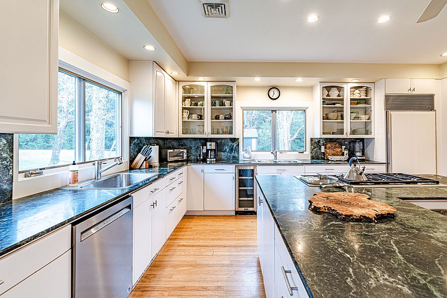 31 Josiah Sachem Way