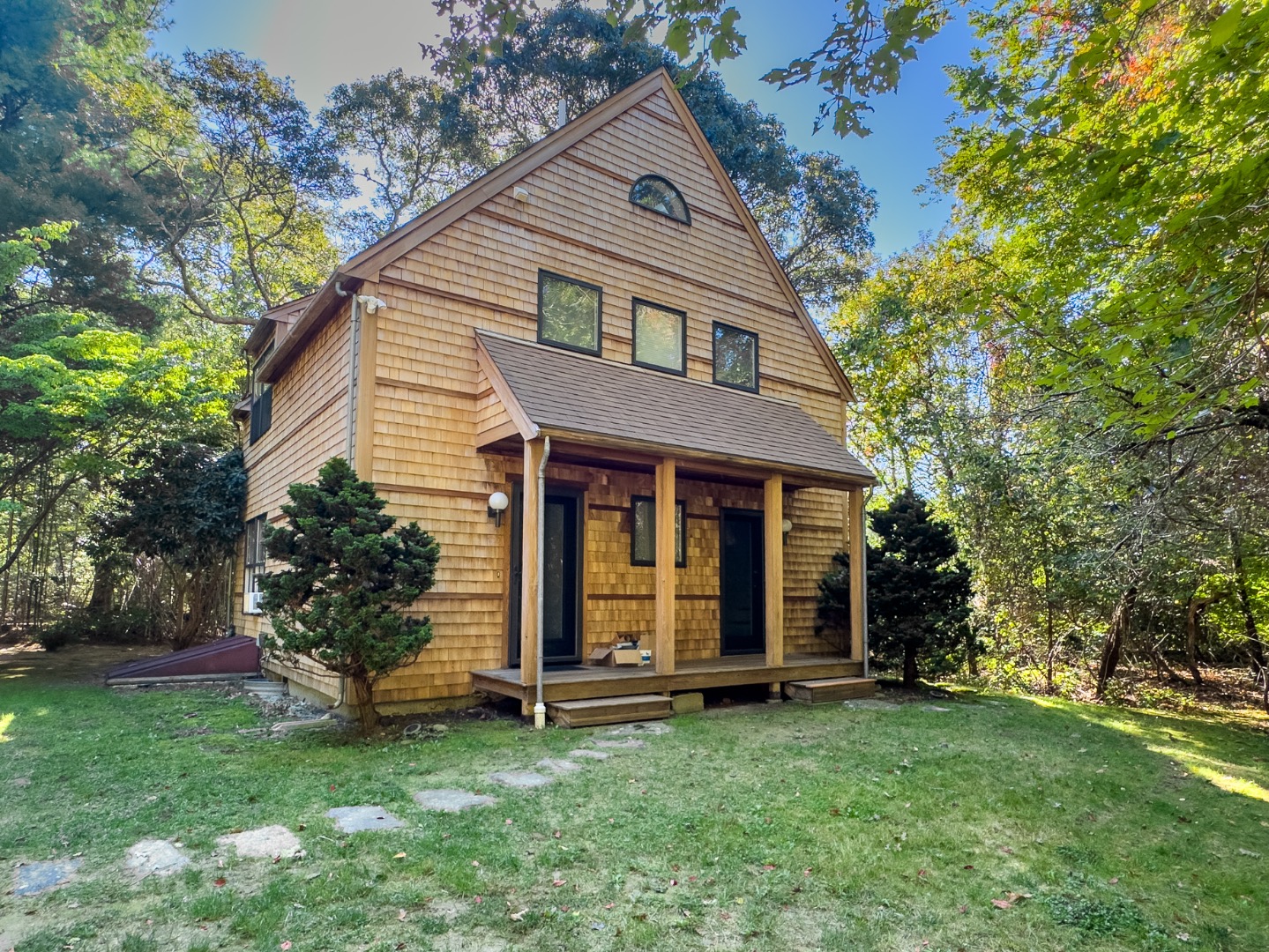 31 Josiah Sachem Way