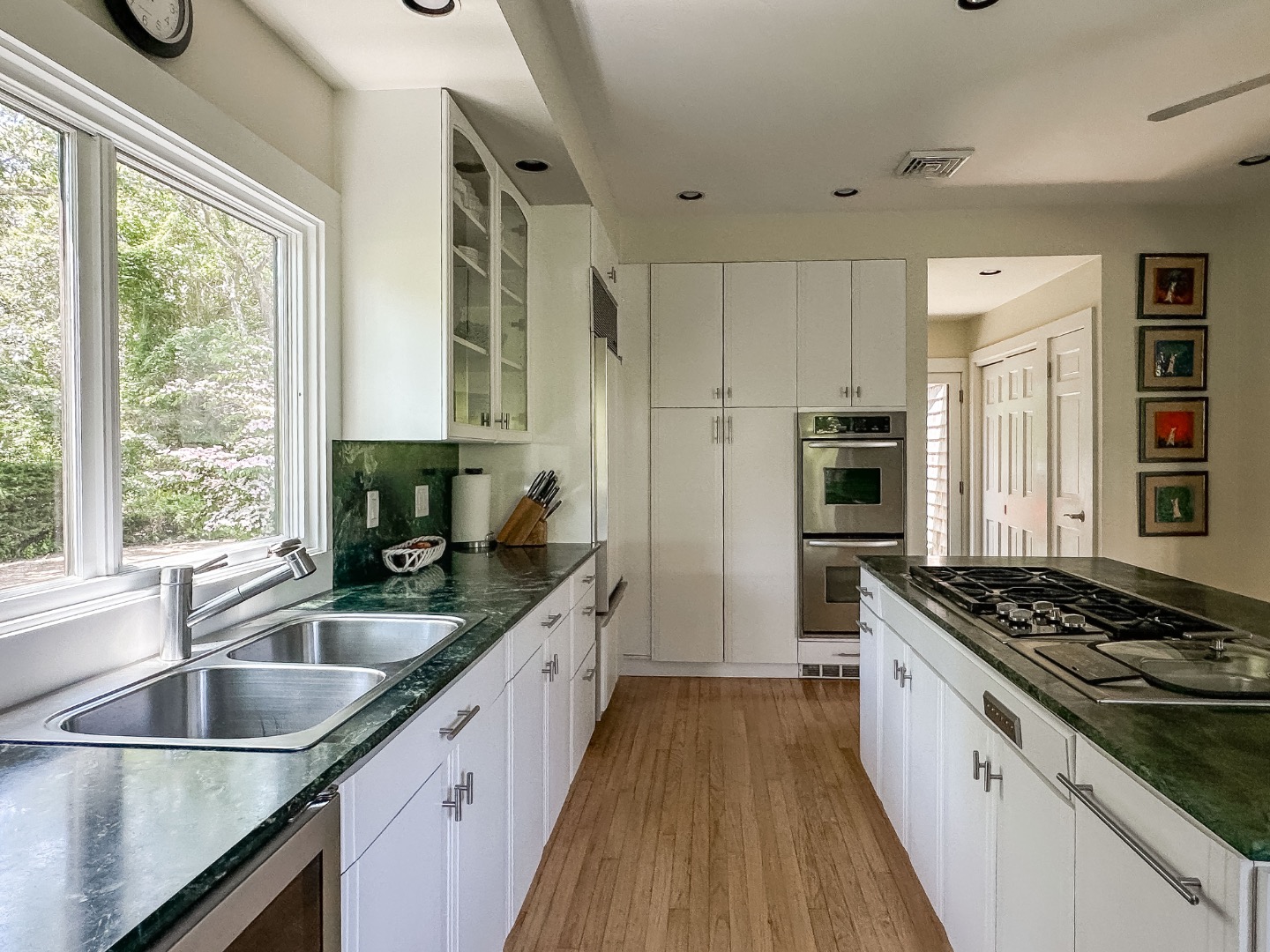 31 Josiah Sachem Way