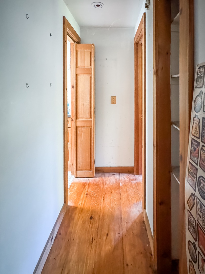 8 Hitchings Circle