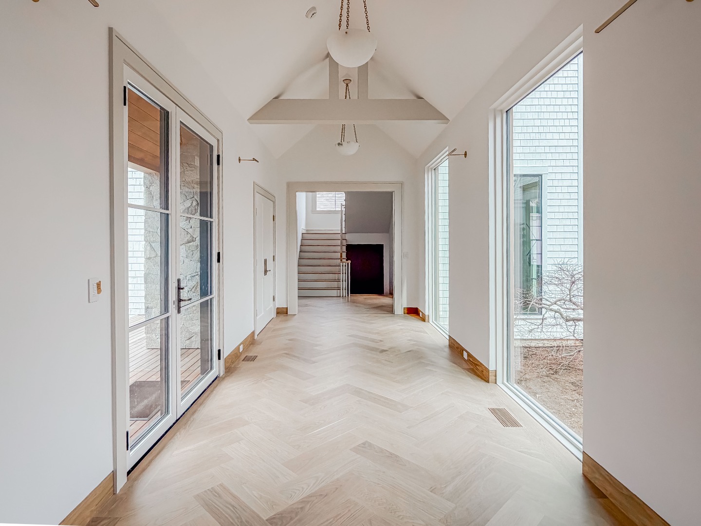 2 Lexington Ave