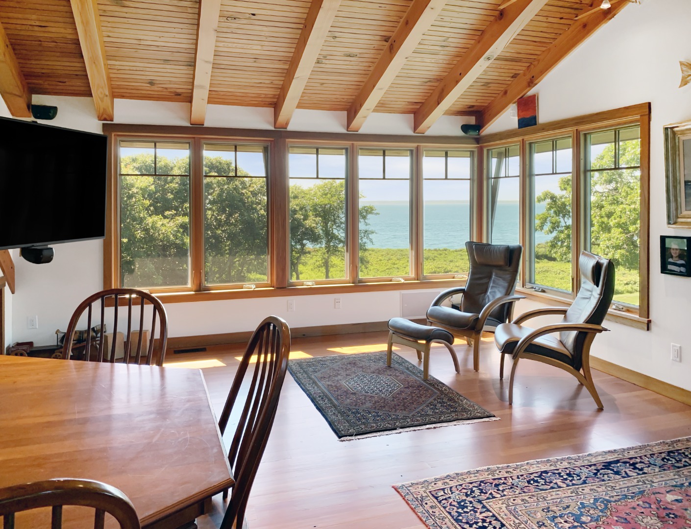 44 Forest Road