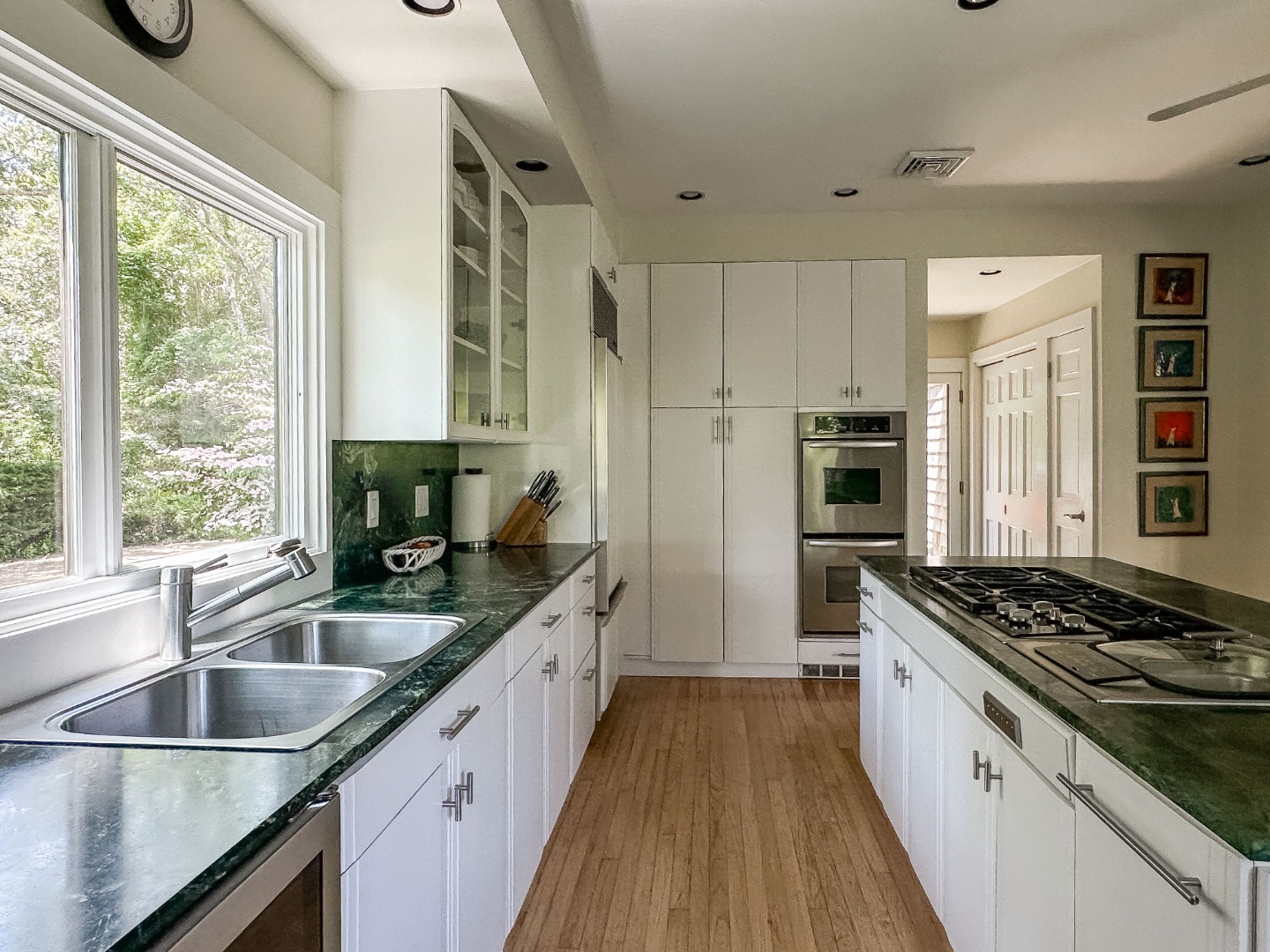31 Josiah Sachem Way