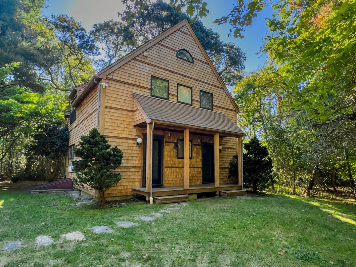 31 Josiah Sachem Way