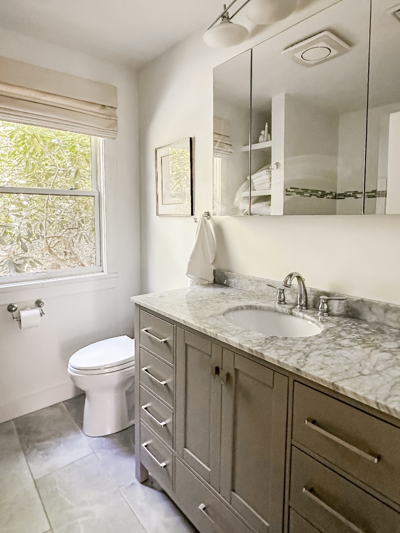 31 Josiah Sachem Way