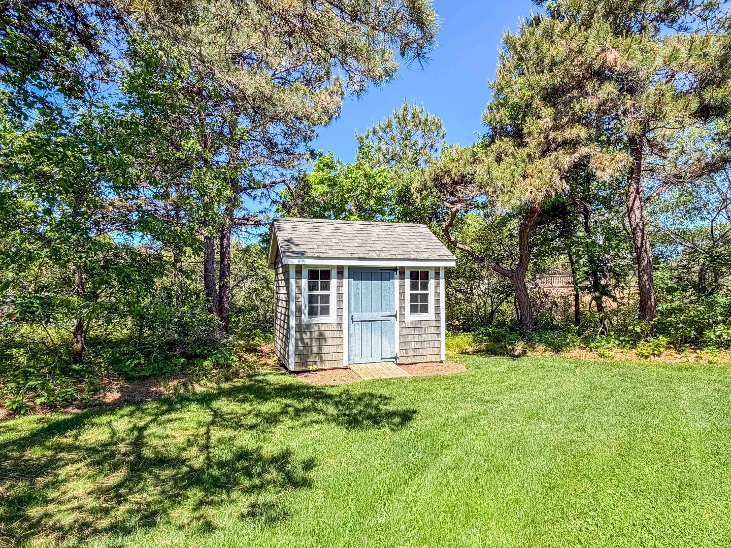 28 Deacon Vincent Way
