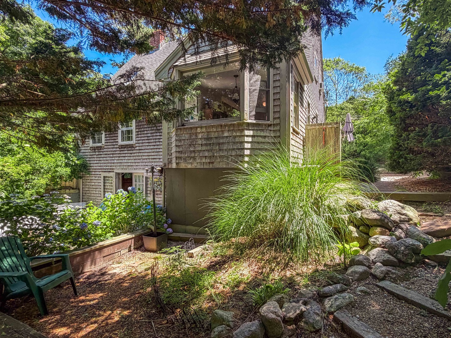 5 Paula Ave