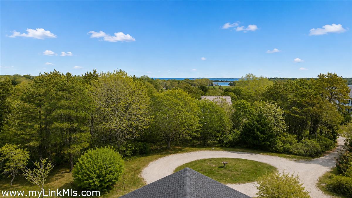 10 Pease Point Road