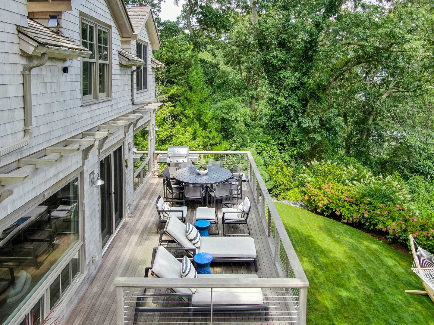 20 Sunnyside Ave