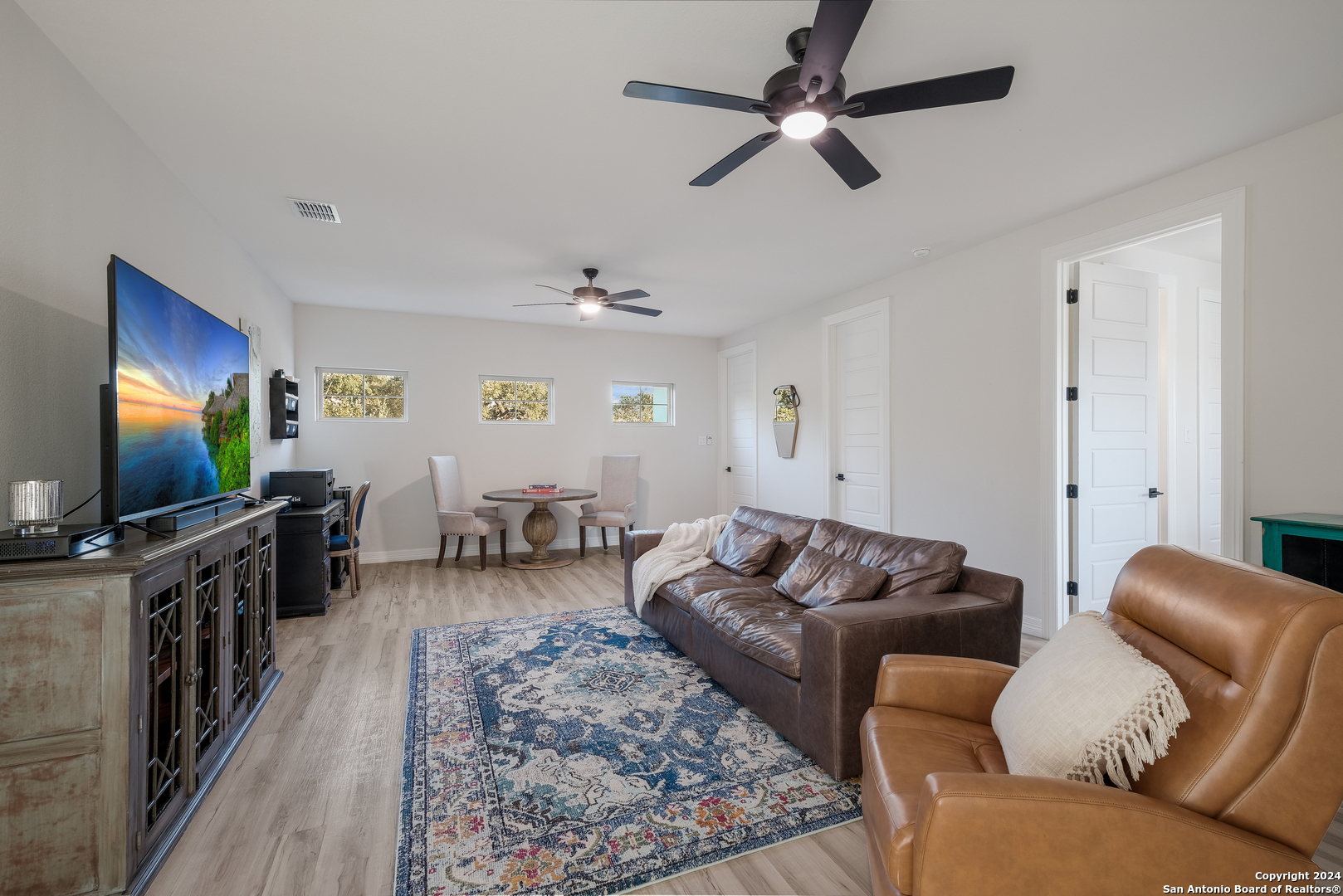 718 post oak ridge