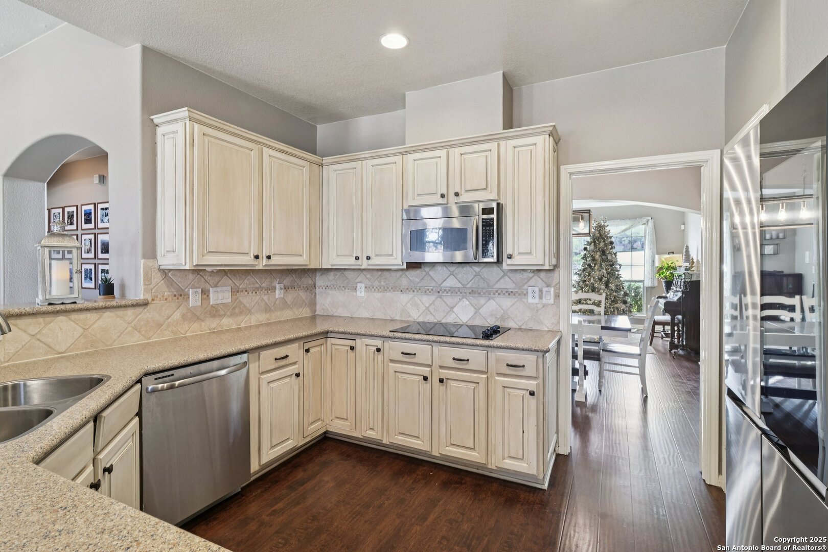 407 Mesa Cyn