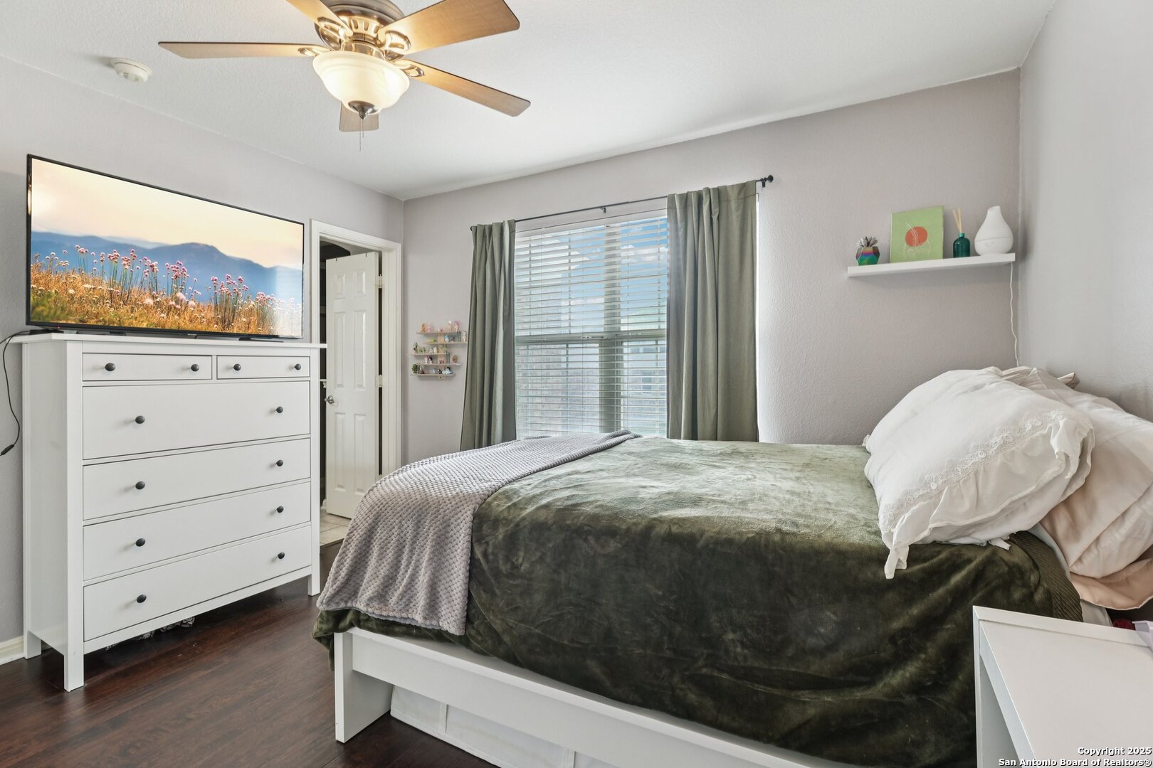 407 Mesa Cyn