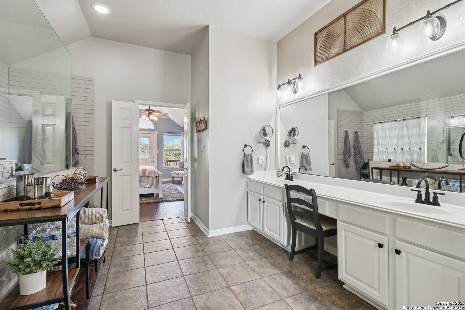 407 Mesa Cyn