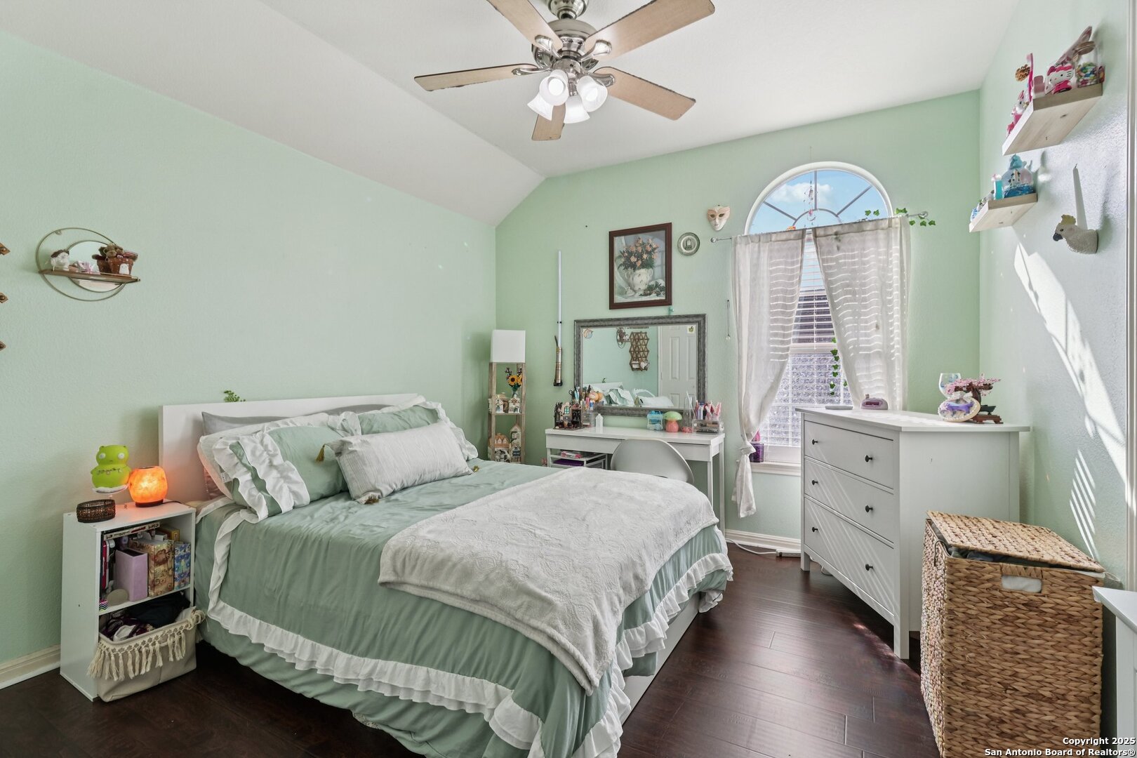407 Mesa Cyn