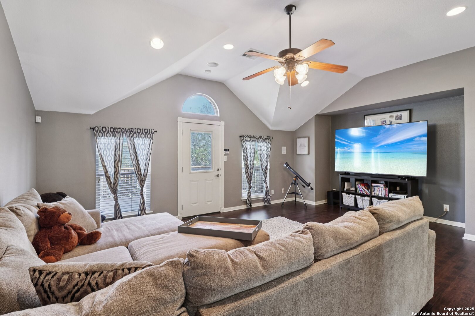 407 Mesa Cyn