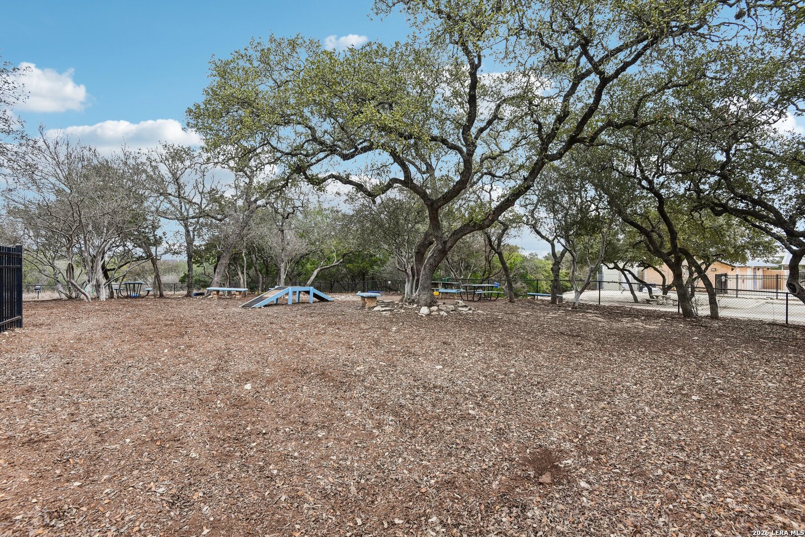 814 Point Cove