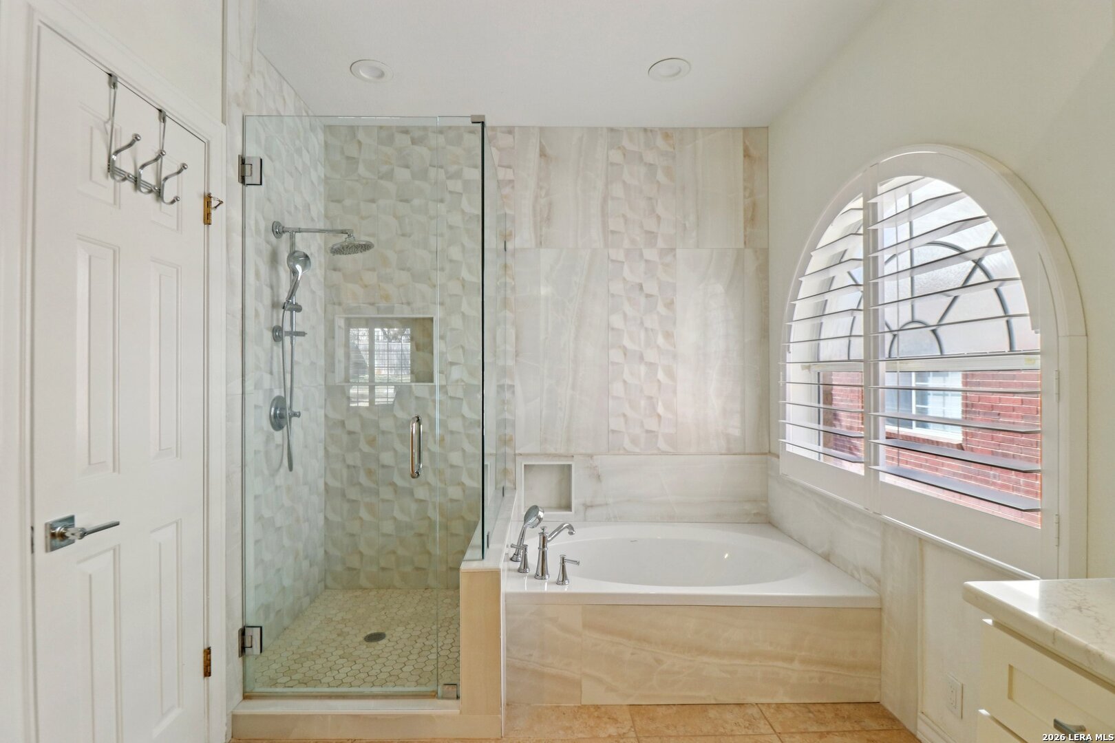 2811 MCCASKEY RIDGE