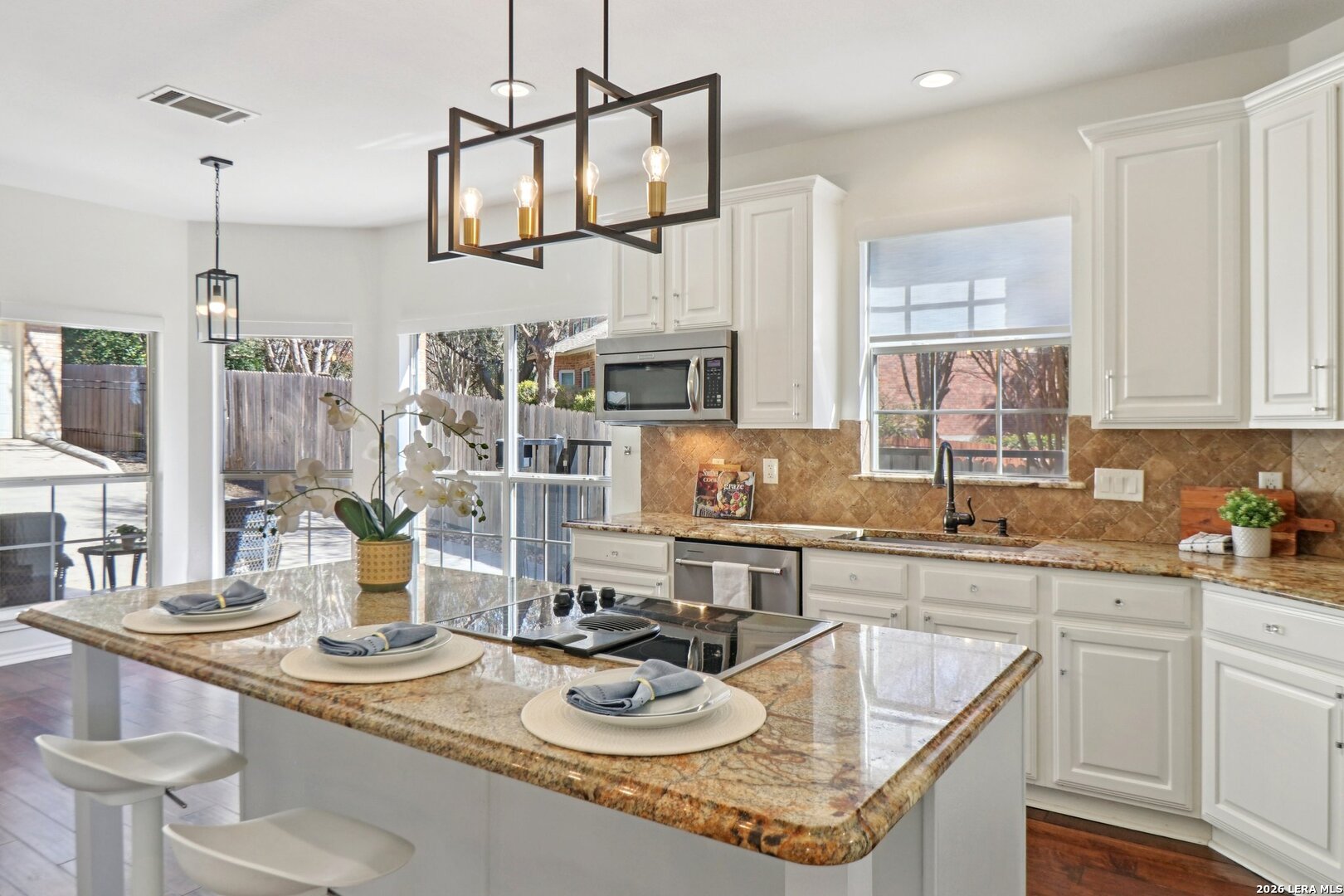 2811 MCCASKEY RIDGE