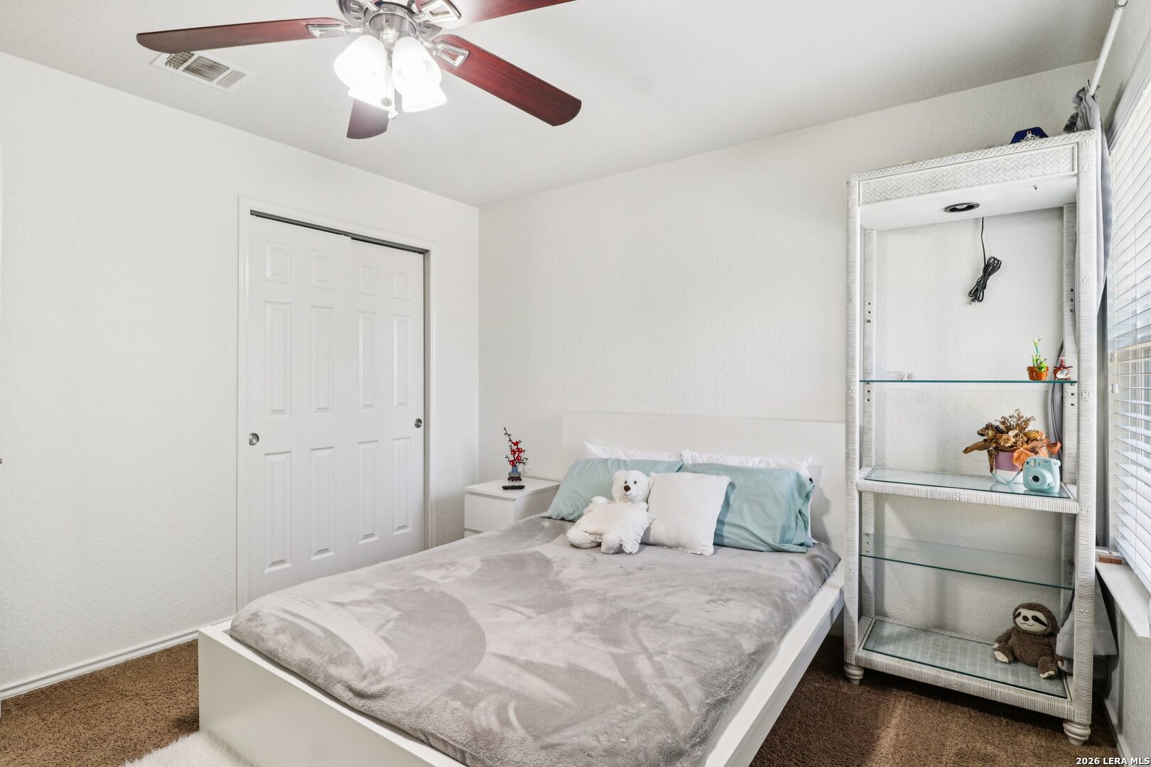 7018 Plains