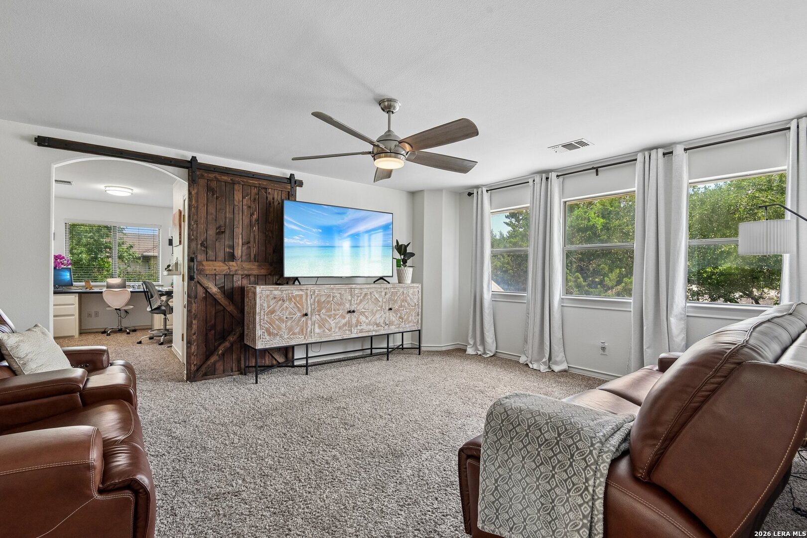 726 Ridge