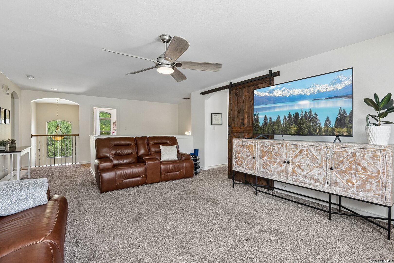 726 Ridge