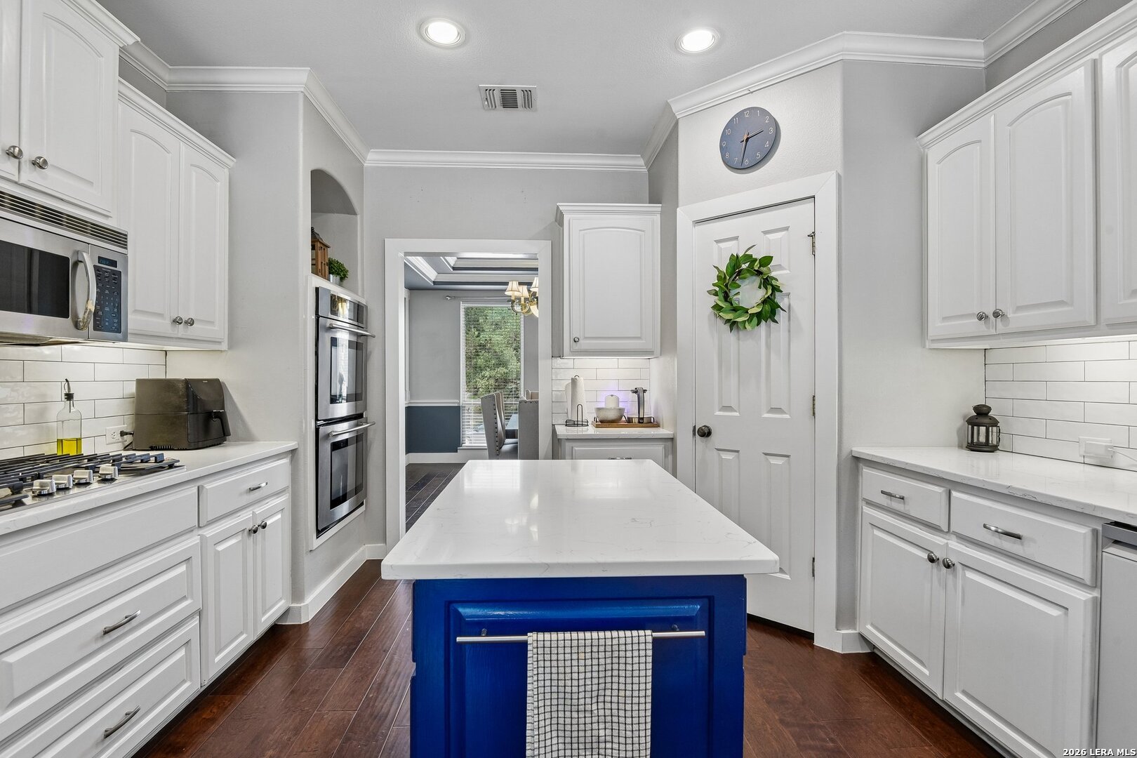 726 Ridge