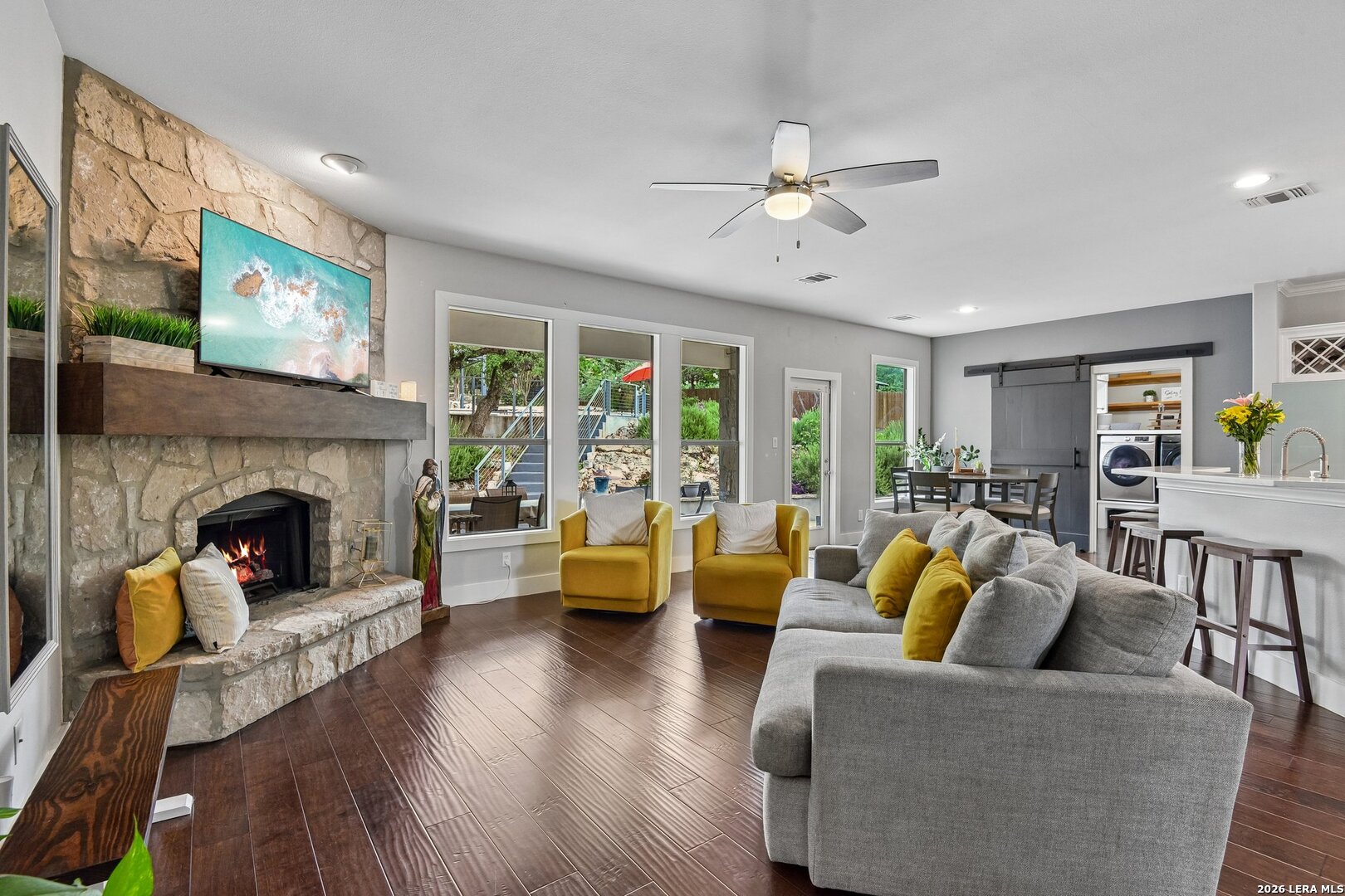 726 Ridge
