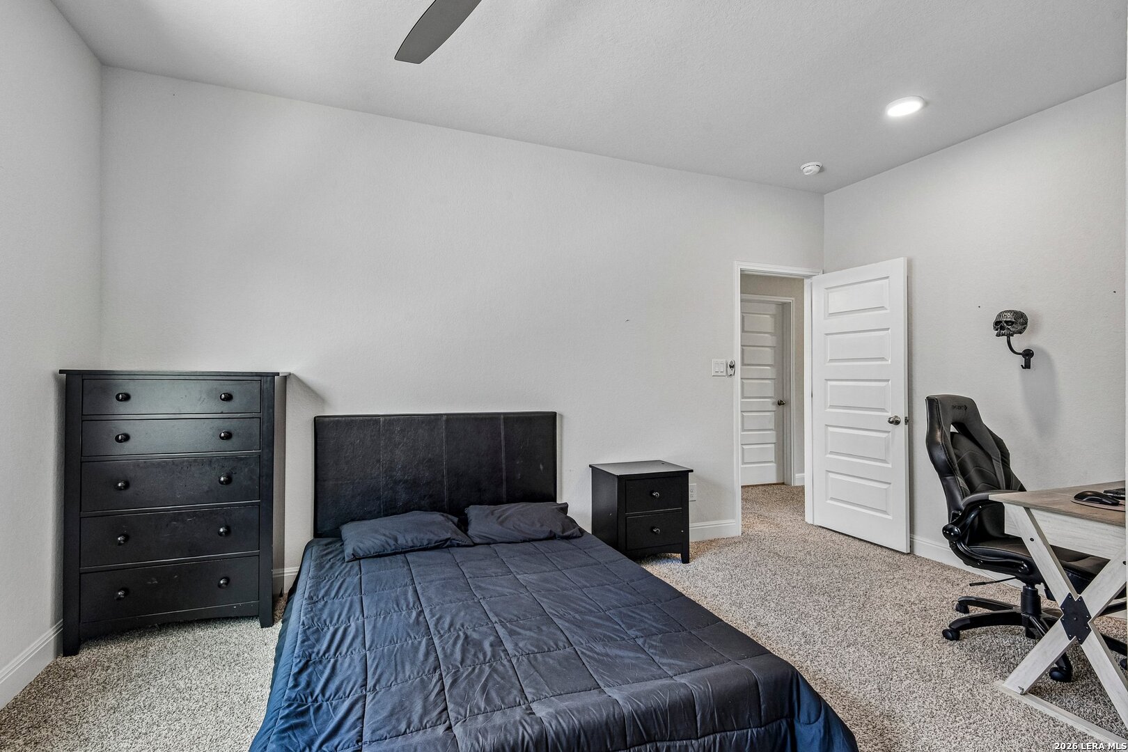 1136 Aidenbaum