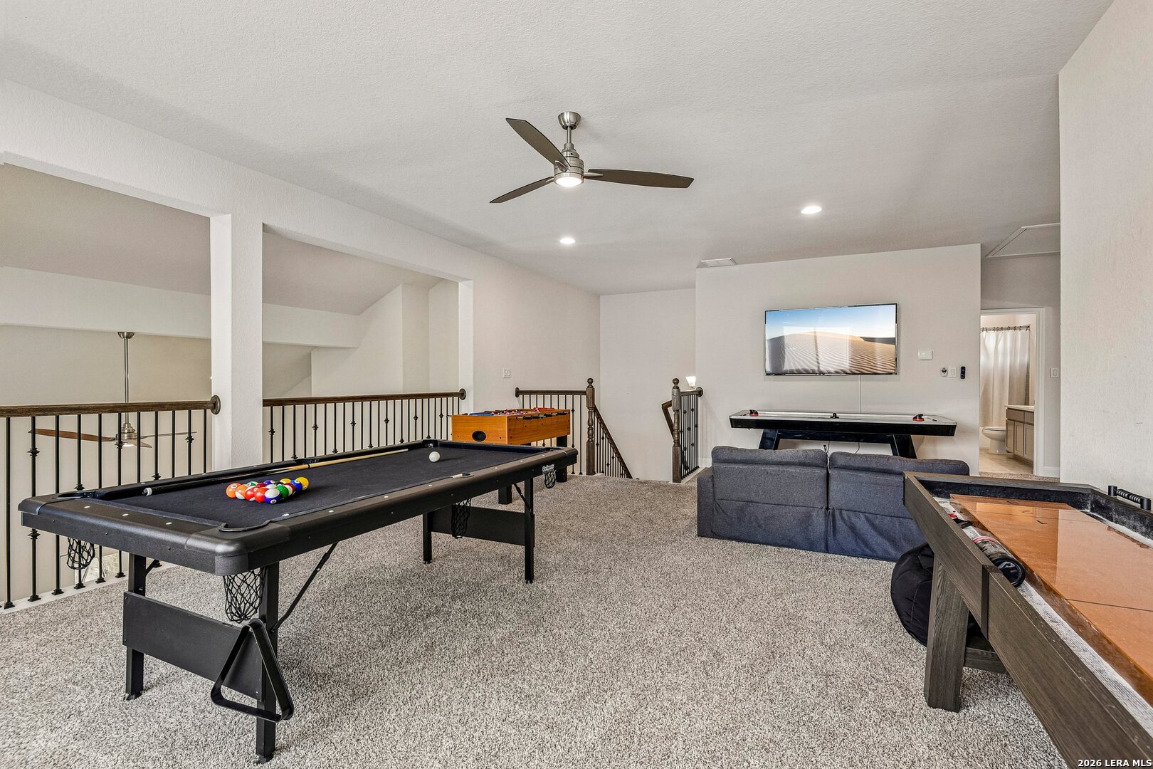 1136 Aidenbaum