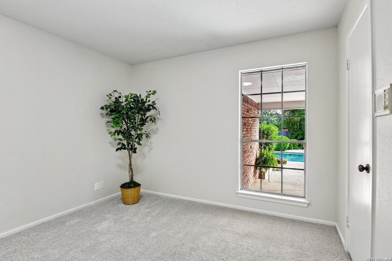 211 CHATTINGTON CT