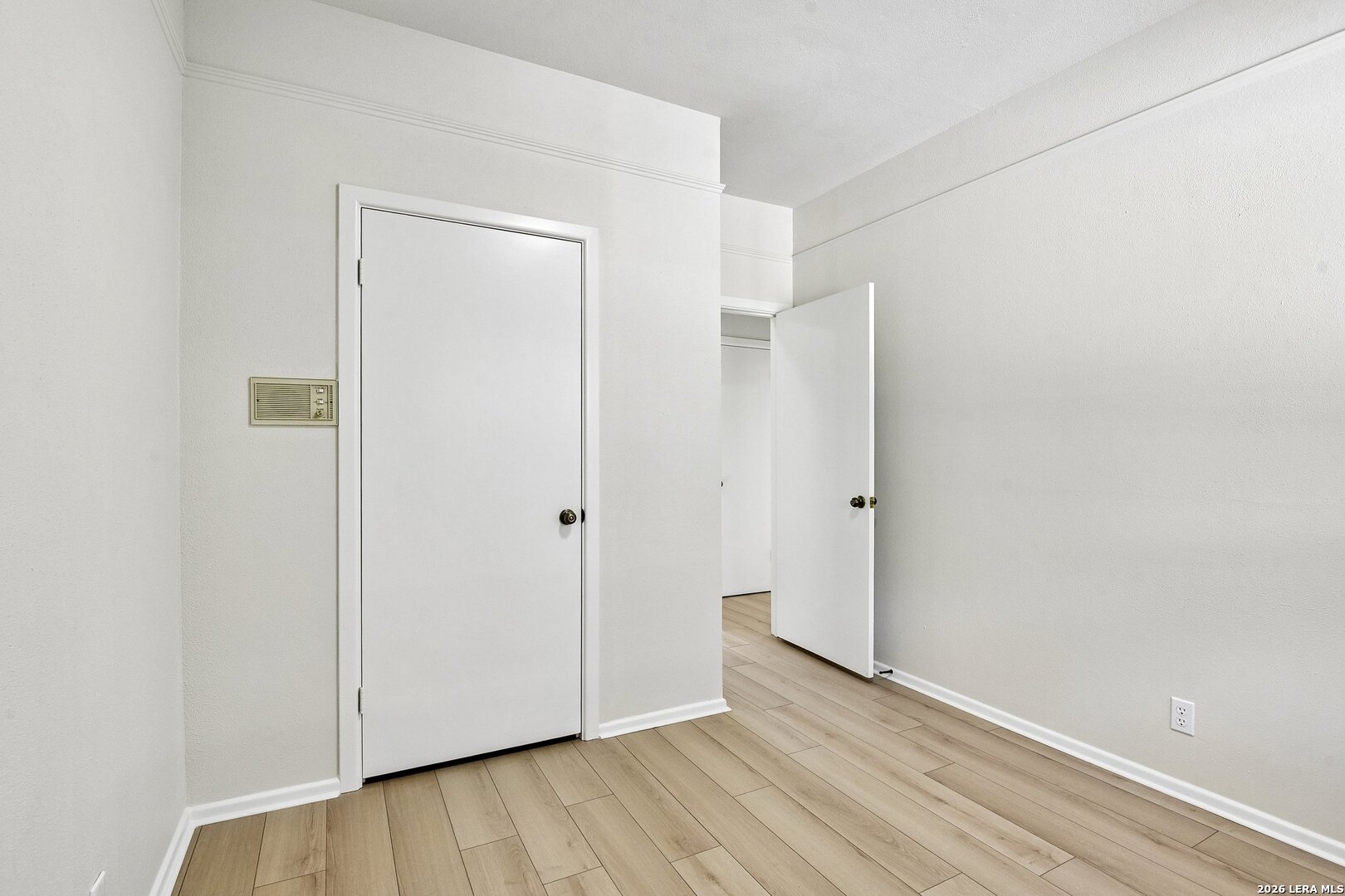 211 CHATTINGTON CT