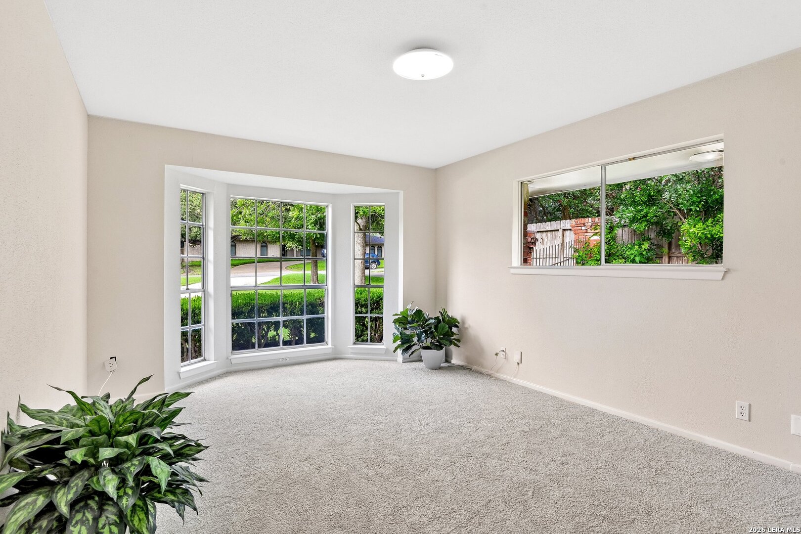 211 CHATTINGTON CT