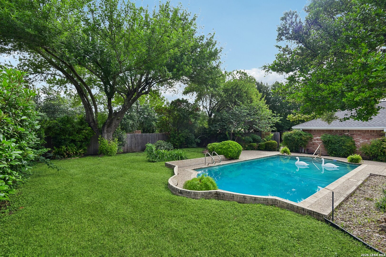 211 CHATTINGTON CT