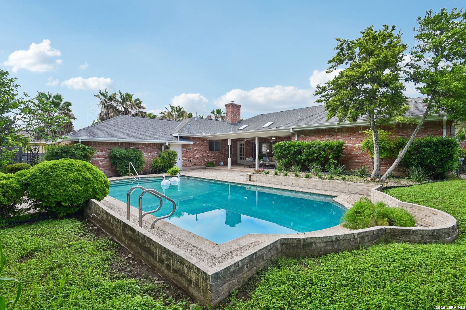 211 CHATTINGTON CT