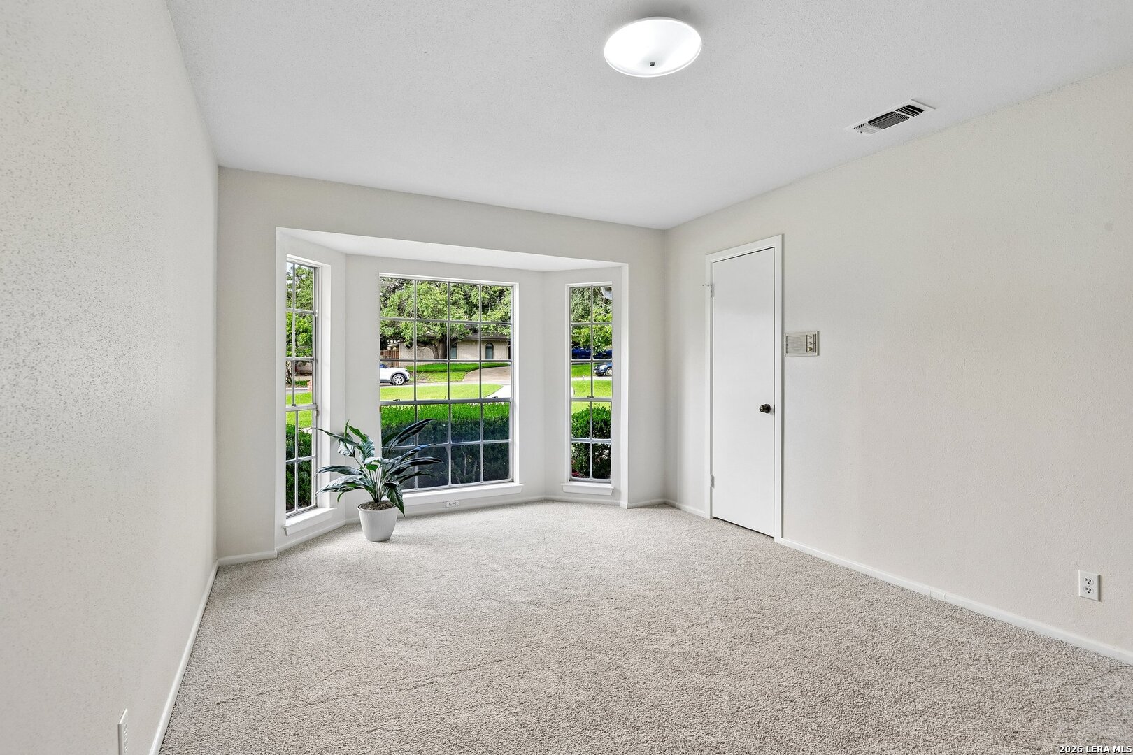 211 CHATTINGTON CT